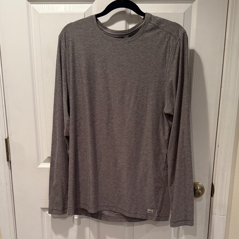 VUORI Gray Long Sleeve Strato Tech Shirt